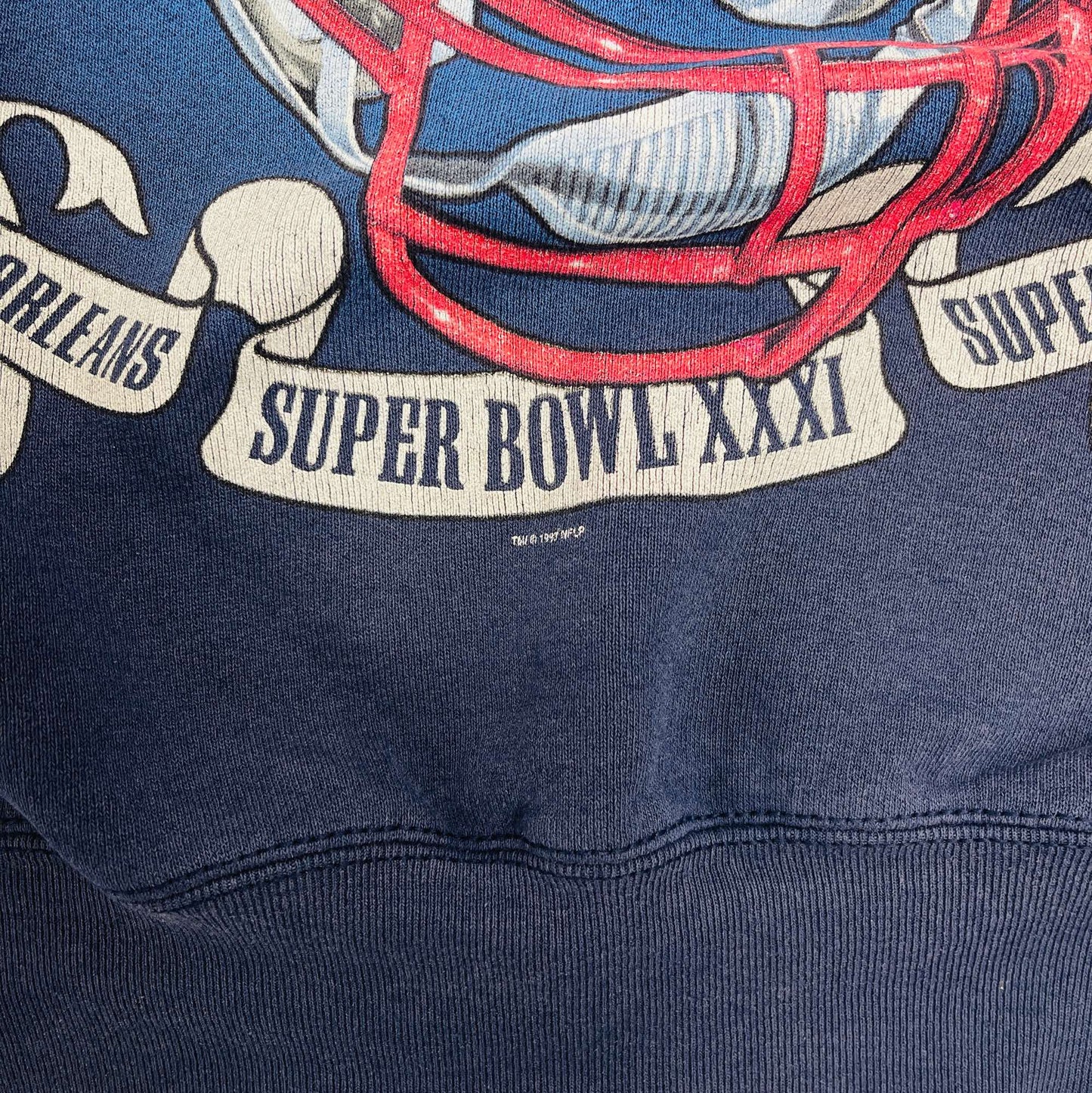 
                  
                    Super Bowl Pro Sport Sweatshirt - Medium
                  
                