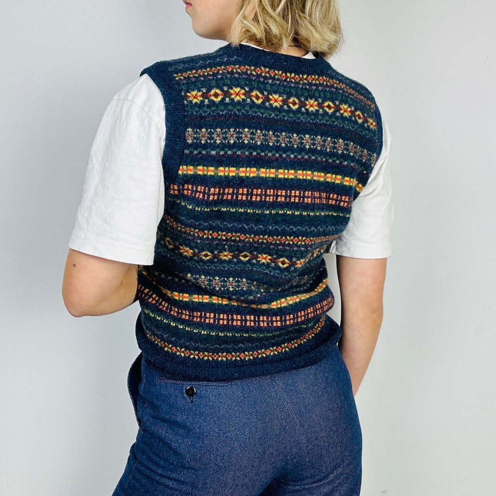 
                  
                    Ladies Lambswool Patterned Knitted Vest - Small
                  
                