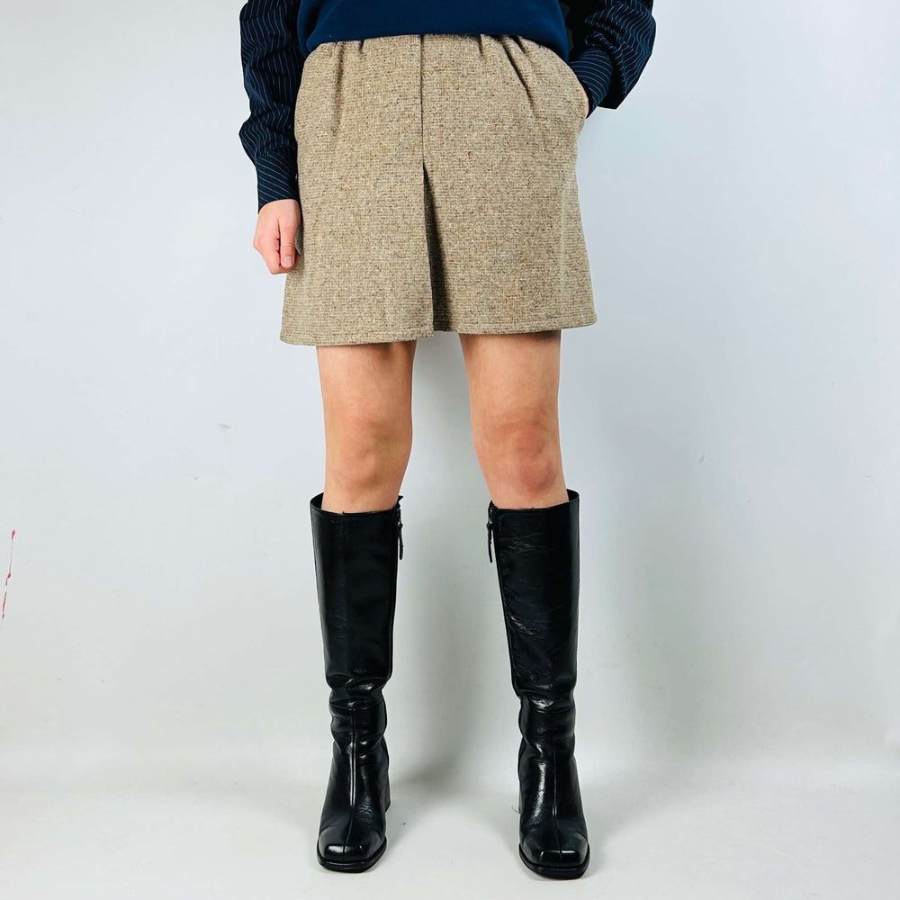 
                  
                    Ladies Woven Wool Pleated Mini Skirt - W26"
                  
                