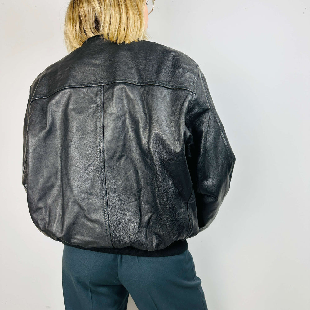 
                  
                    Unisex Vintage Leather Bomber Jacket - XL
                  
                